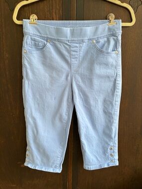 Gloria Vanderbilt Light Blue Capris Avery Slimming Effect W Sz 4 P